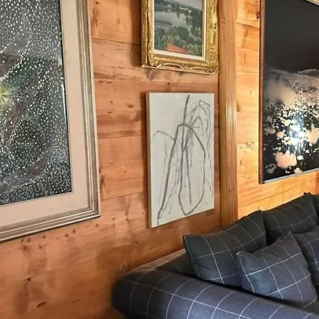 Serene With Shared Pool And * 格施塔德