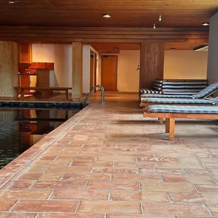 Serene With Shared Pool And Gstaad