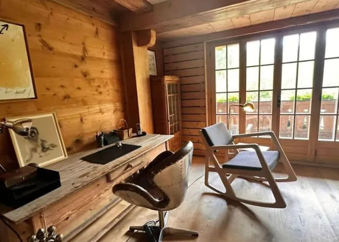Serene With Shared Pool And Ferienhaus Gstaad