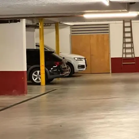 Σπίτι διακοπών Serene With Shared Pool And Γκστάαντ